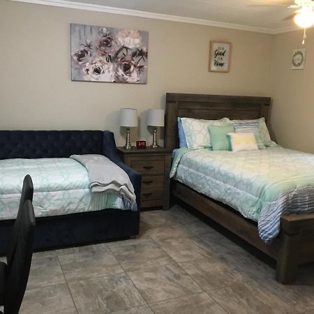 Just Like Being At Home- Newly Renovated Unit North Troy Εξωτερικό φωτογραφία