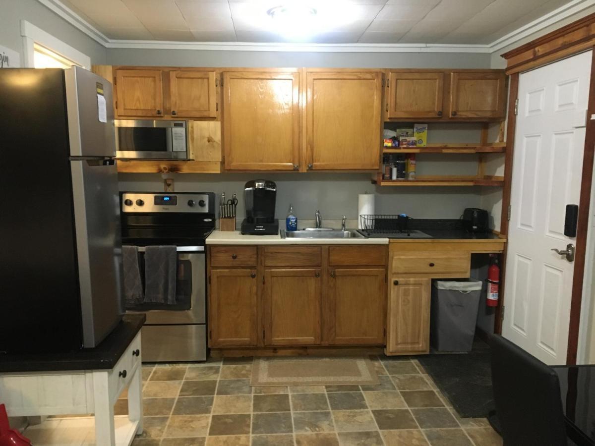 Just Like Being At Home- Newly Renovated Unit North Troy Εξωτερικό φωτογραφία